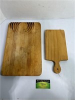 2 Wood Cutting Boards