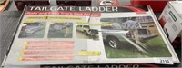 Tailgate ladder