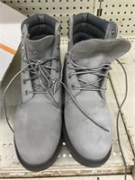 Timberland size 10 boot