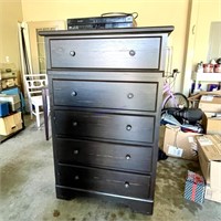 Modern Dresser w/ Electronic Device-Saturday Only