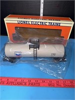 Lionel Chevron Uni-Body Tank Car Electric train