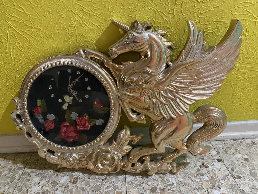 Syrocco Style Gold Unicorn Wall Clock