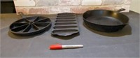 BOX LOT: 3 PCS CAST IRON - 1 GRISWOLD CORNBREAD