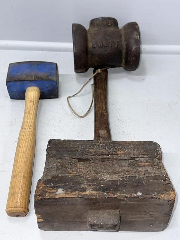 Antique Primitive Carpenter's Wood