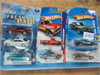 Lot of 6 New Hot Wheels Cars