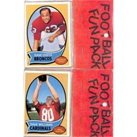 (2)1970 Topps Football Sealed Fun Packs