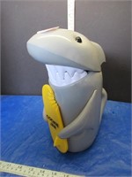 SHARK COOKIE JAR - ANIMATED AS IS