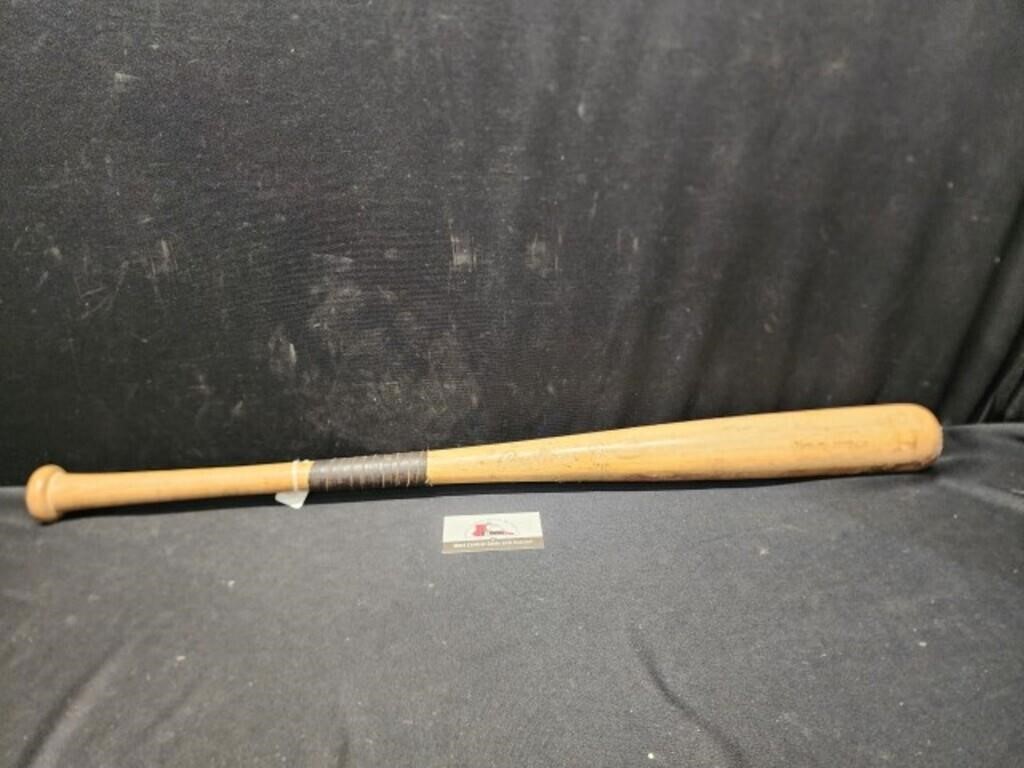 Wooden Rawlings Mickey Mantle Bat