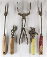 Primitive Kitchen Utensils