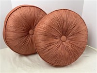Retro style decorative pillows