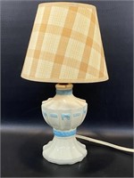 Shawnee Bow Tie Bedside Lamp, Working