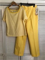 VINTAGE KORET 2PC OUTFIT QUEEN/16