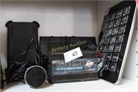 ELECTRONIC LOT - REMOTE - MICROPHONE - ETC.