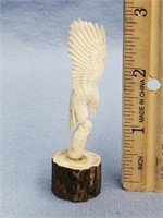 2.25" antler carving of an eagle with wings splaye