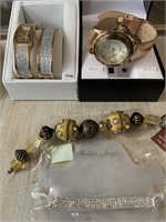 LOT OF WATCHES AND BRACELET