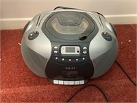 AKAI Portable CD Player/Radio/Casette Recorder