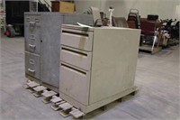(2) File Cabinets Approx 15.25"x29"x27.75"