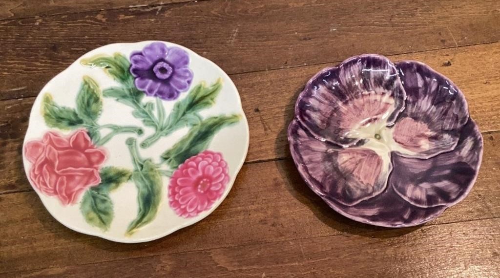 2 Vintage FFAS France majolica plates