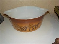 Pyrex bowl 475-8