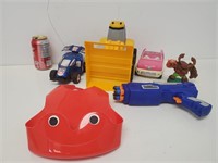 Lot de jouets et de voitures divers