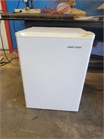 Black & Decker Mini Refrigerator