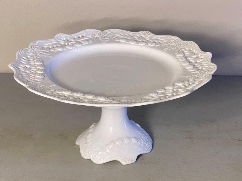 Milk Glass Victorian Collection Cake Stand