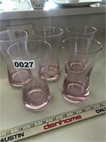 Pink glasses (glass)