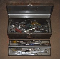 17” Mechanics Tool Box W Drawer & Tools
