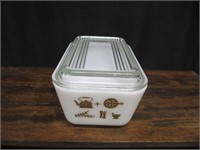 PYREX "EARLY AMERICAN" FRIDGE DISH