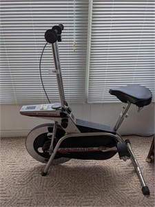 Healthmaster 800 Ergometric Fitness Cycle