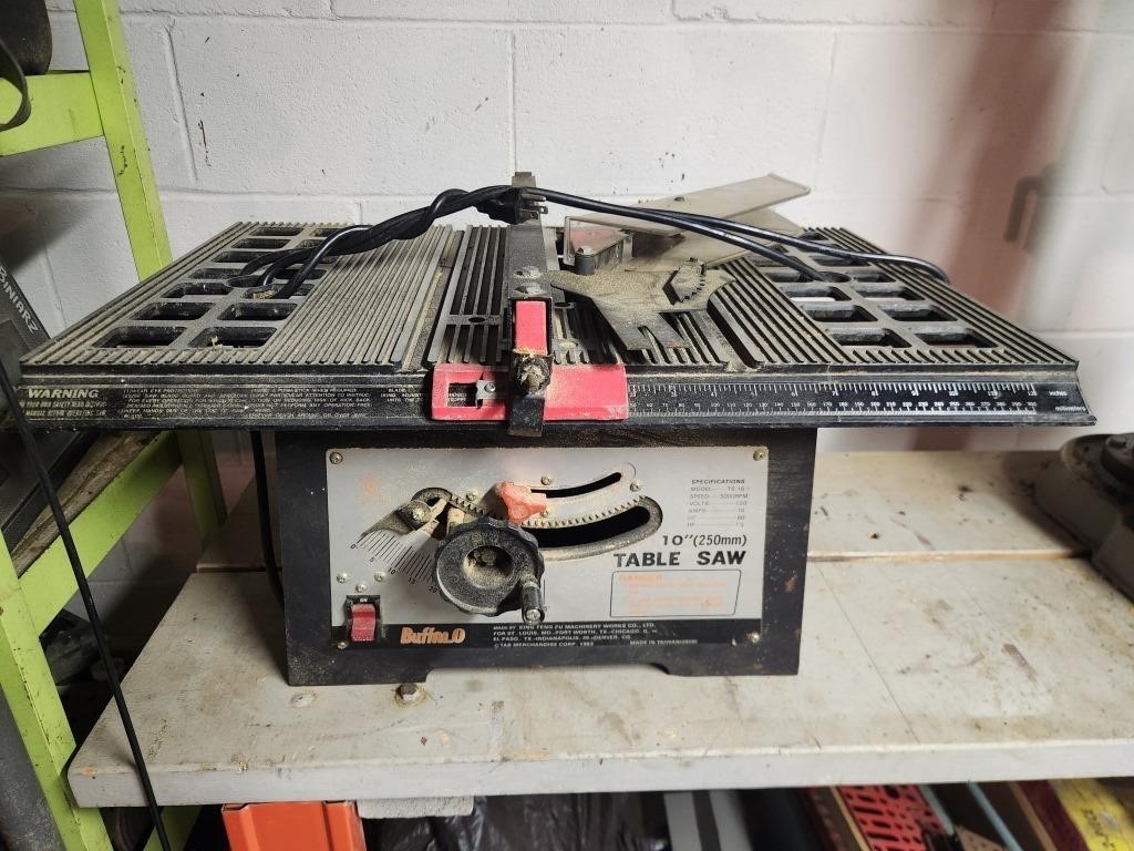 Craftsman 10" Table Saw