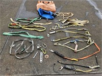 Climbing equipment ropes/straps/basket