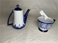 Blue/white Bombay personal teaset