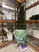 9 ft. Pre-lit Artificial Christmas Tree +
