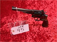 TAURUS .357 MAG REVOLVER