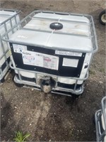 500 L tote comes with valve