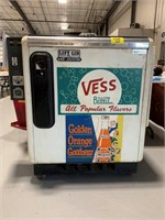 VERY COOL ANTIQUE VESS SODA BRANDED IDEAL SODA