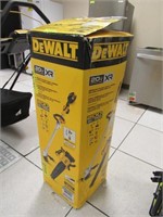 DEWALT STRING TRIMMER/BLOWER COMBO WITH CHARGER AN