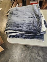 Large grey fleece and sherpa blanket
