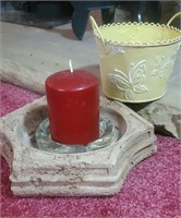 Candleholder and butterfly bucket