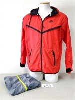 2 Men's Nike Windrunner Jackets - Size XL
