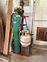 Acetylene Tanks w/Cart & Cutting Torches