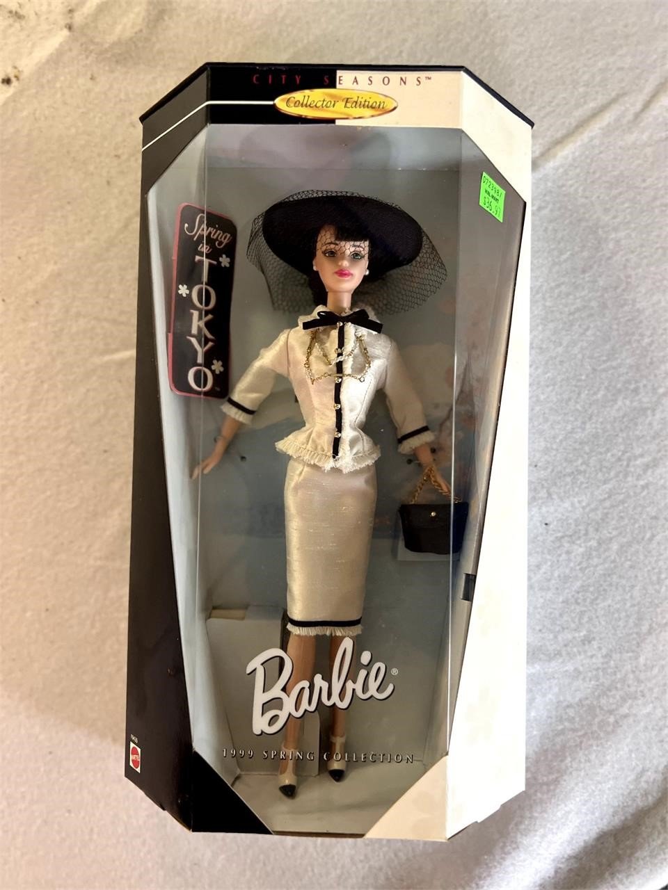 Collector Barbie Auction