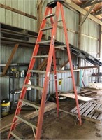 12 ft step ladder NO SHIPPING