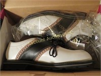 mens golf shoes new in box 9.5