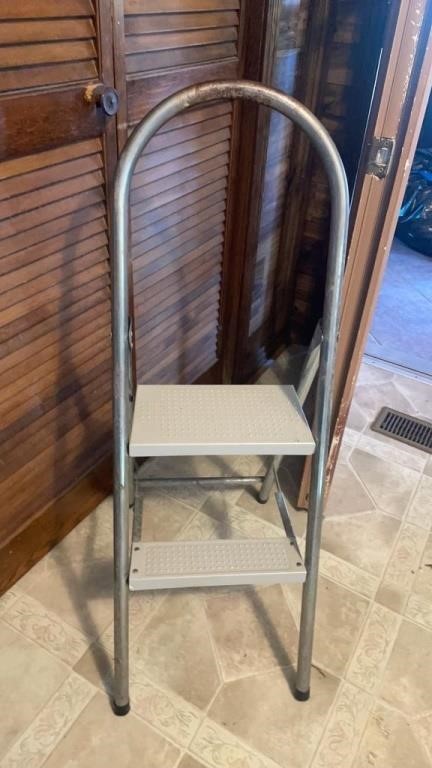 Folding Step Ladder, 2 Step With Handle.