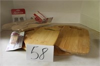 6 BAMBOO CUTTING BOARDS