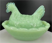 Vintage Jadeite Mini Hen On The Nest