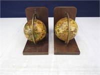 Pair of (2) Vintage Styled Globe Bookends