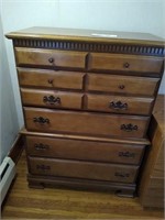 Maple 5 drawer chest